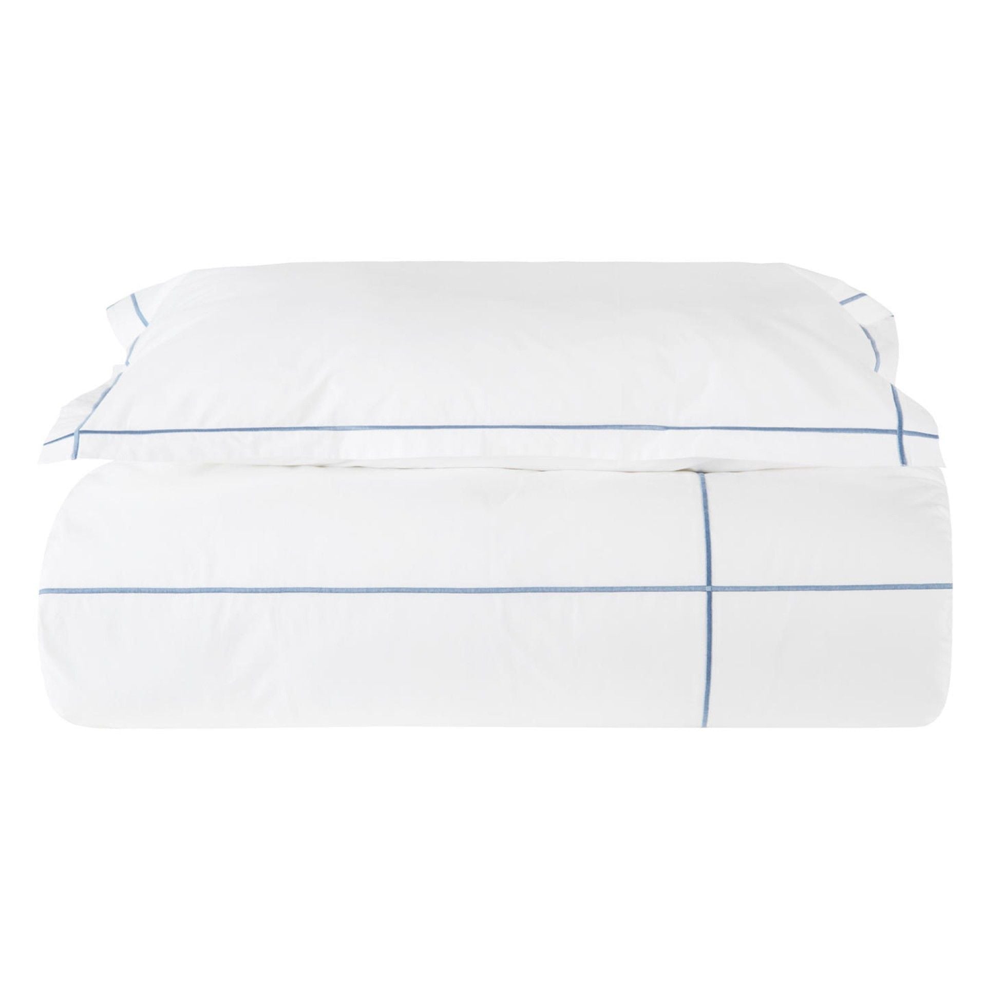 gultas veļa CLASSIC HOTEL, 100% kokvilna, 200TC perkals, balta ar zilo