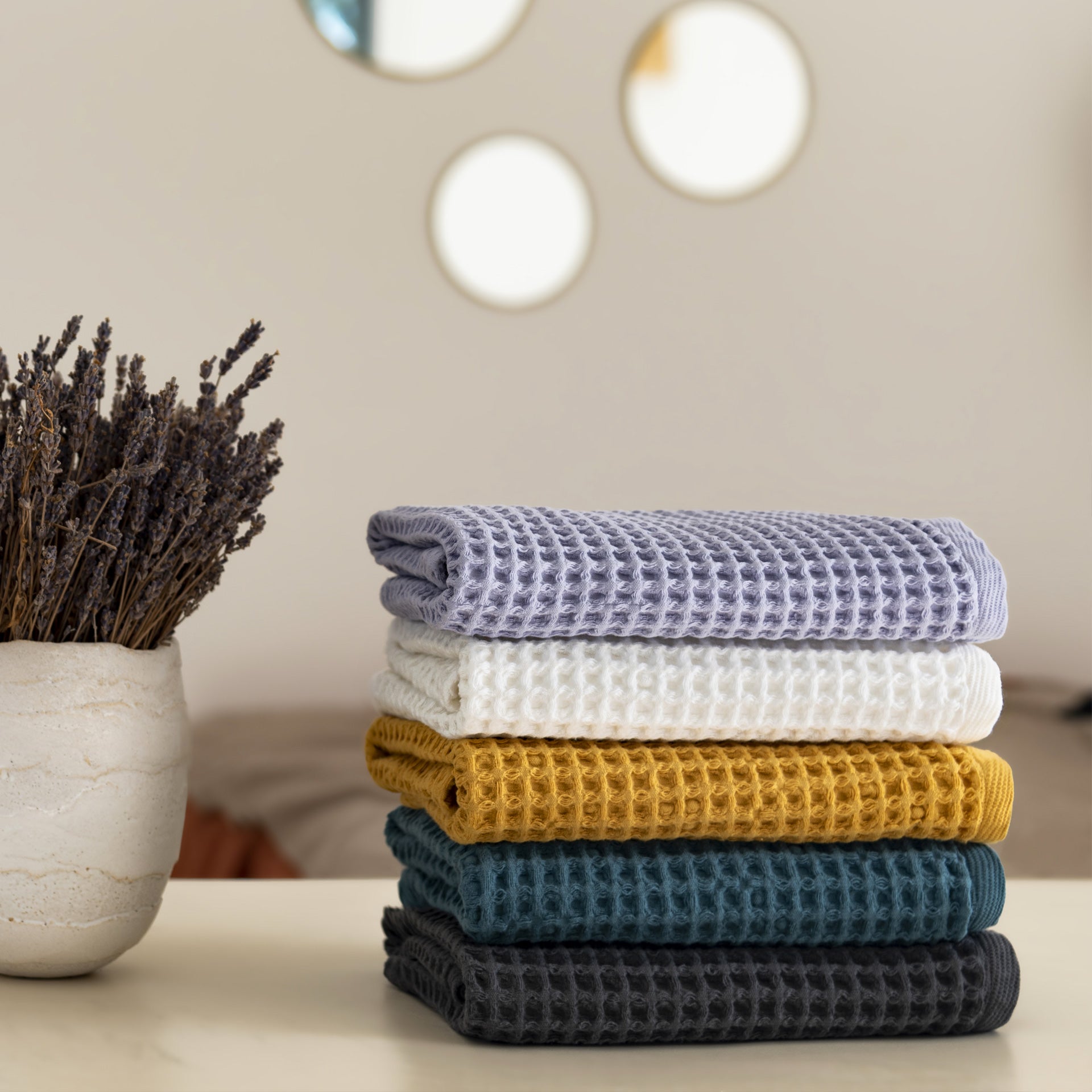 Vafeļ dvielis FAVO, 100% kokvilna, 420g/kvm, dažādas krāsas, interjierā