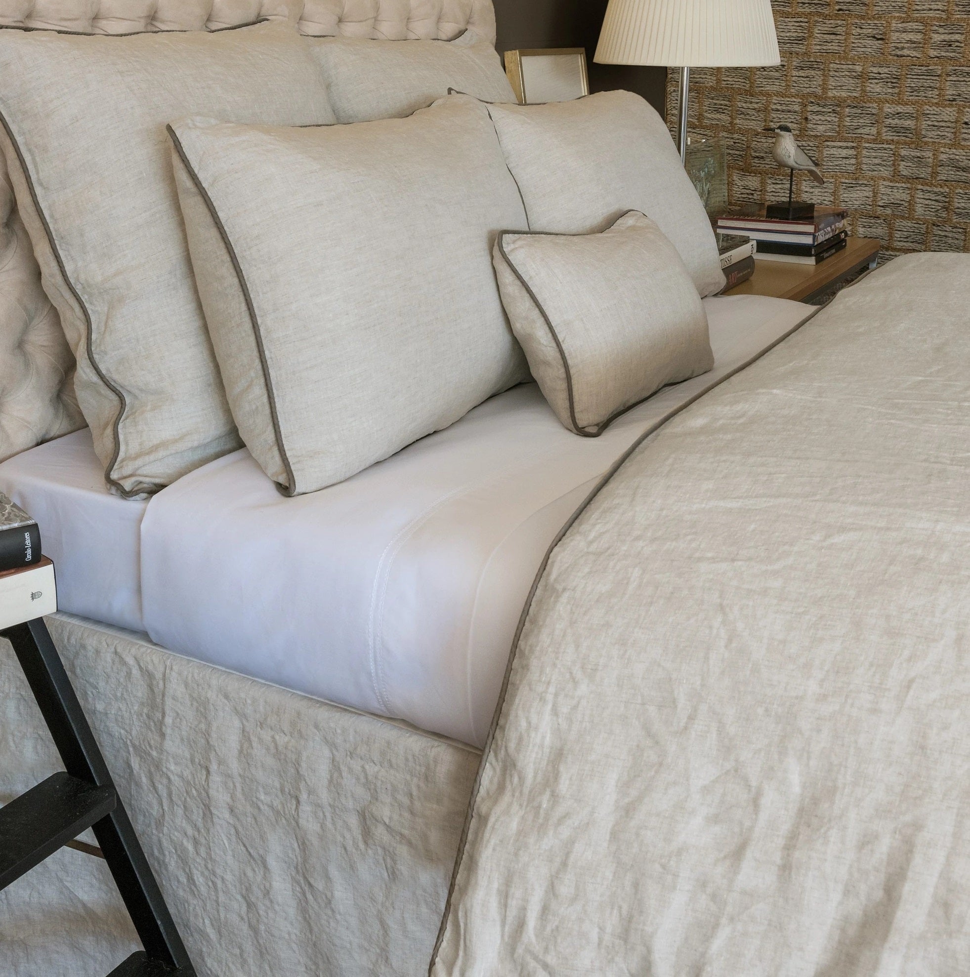 gultas veļa MILANi, 100% Eiropas lins, Stonewashed, naturāls, flax, interjerā