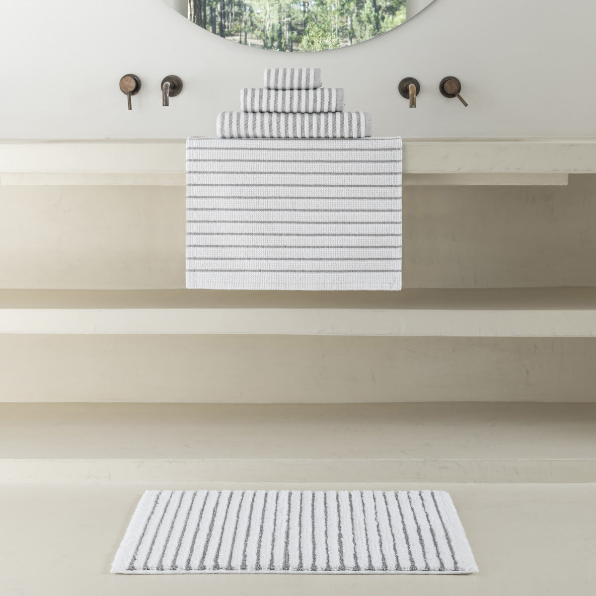 Frotē dvieļi komplekts New York, vannas paklājs, 95% kokvilna, 5% poliesters, 550g/kvm, svītrains, magnetic grey, pelēks/balts