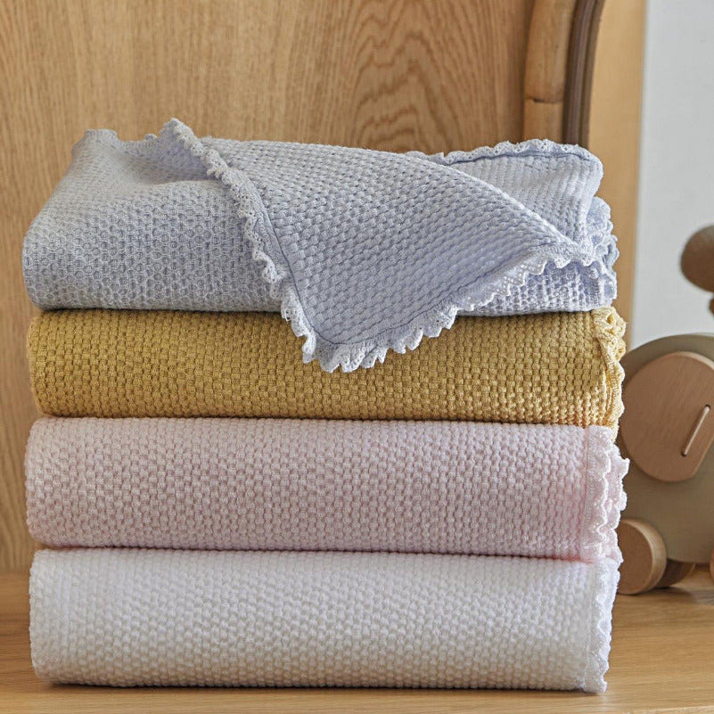 mazuļu trikotāžas pleds ar volānu RITA, 100% kokvilna, dažādas krāsas, interjerā