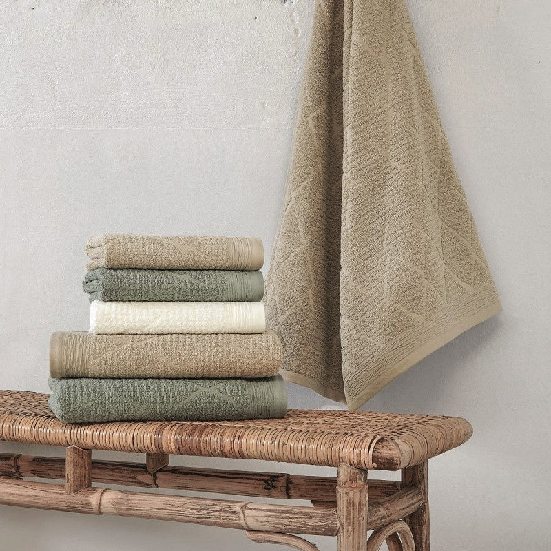 Frotē dvieļi REFLECTION, 100% kokvilna, 520g/kvm, žakarda struktūra, naturālās krāsas, interjerā