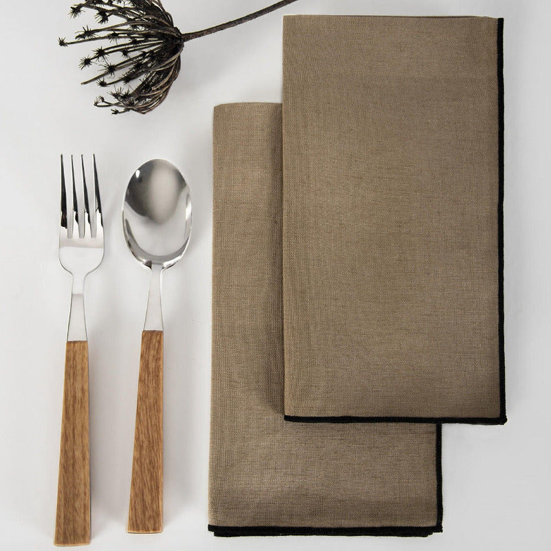 Servēšanas salvetes TROIA, 100% Europas lini, sand, smilšu krāsa, interjerā