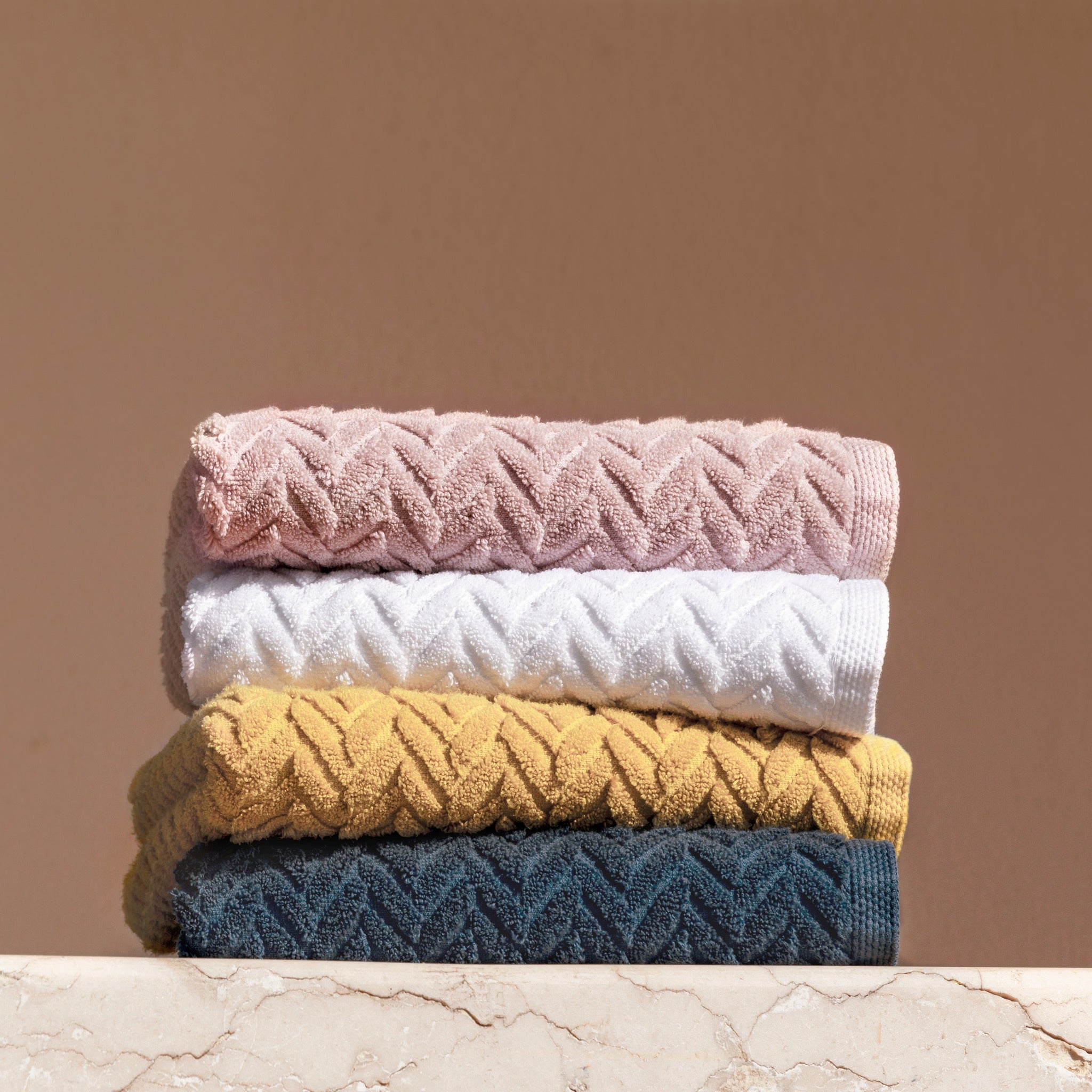 Frotē dvielis CHEVRON, 100% kokvilna, zero twist, 500g/kvm, dažādās krāsas