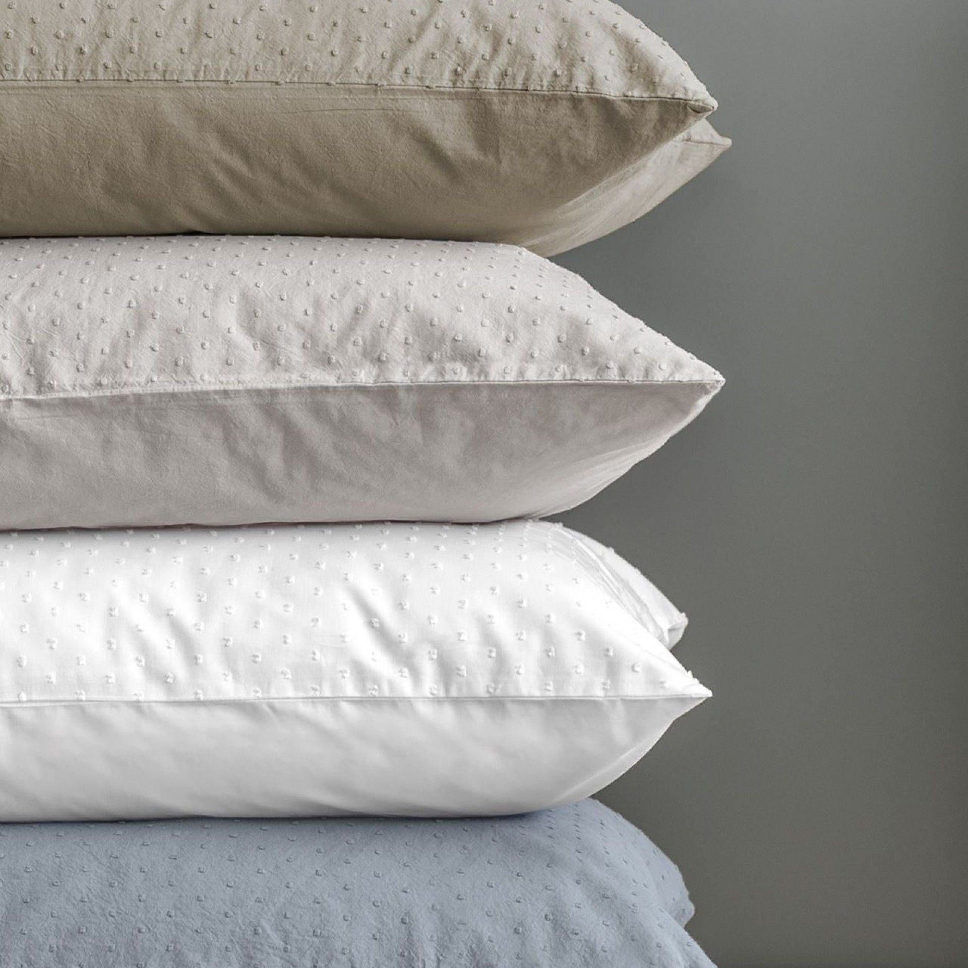 spilvendrānas COMPORTA, 100% kokvilna, olīvzaļa, stone bēšīgā, pelēkzila, pērļu balta