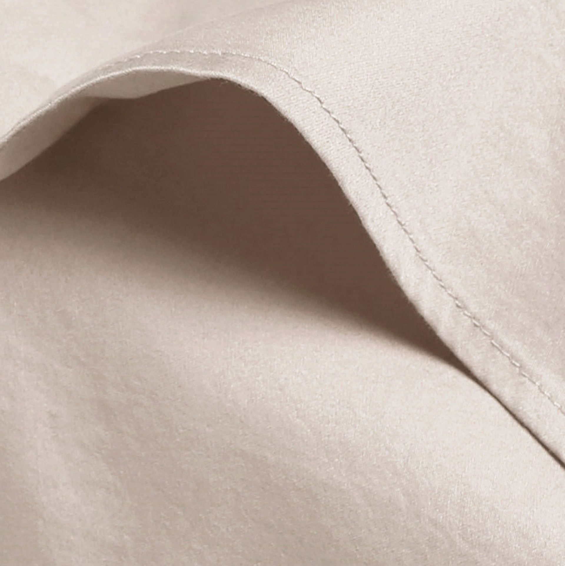 Сатиновые простыни из 100% длинноволокнистого хлопка. 