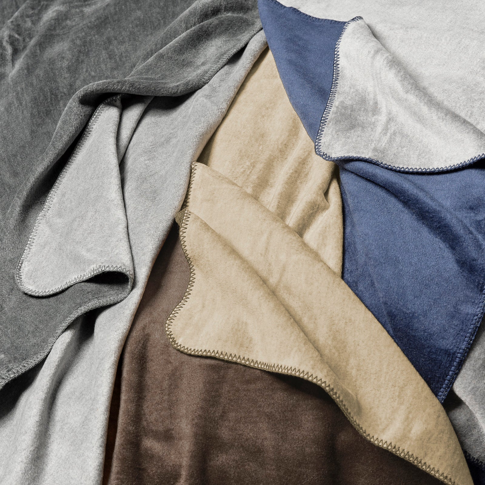 Divpusējs pleds VELUDO, 60% kokvilna, 40% akrils, dažādas krāsas