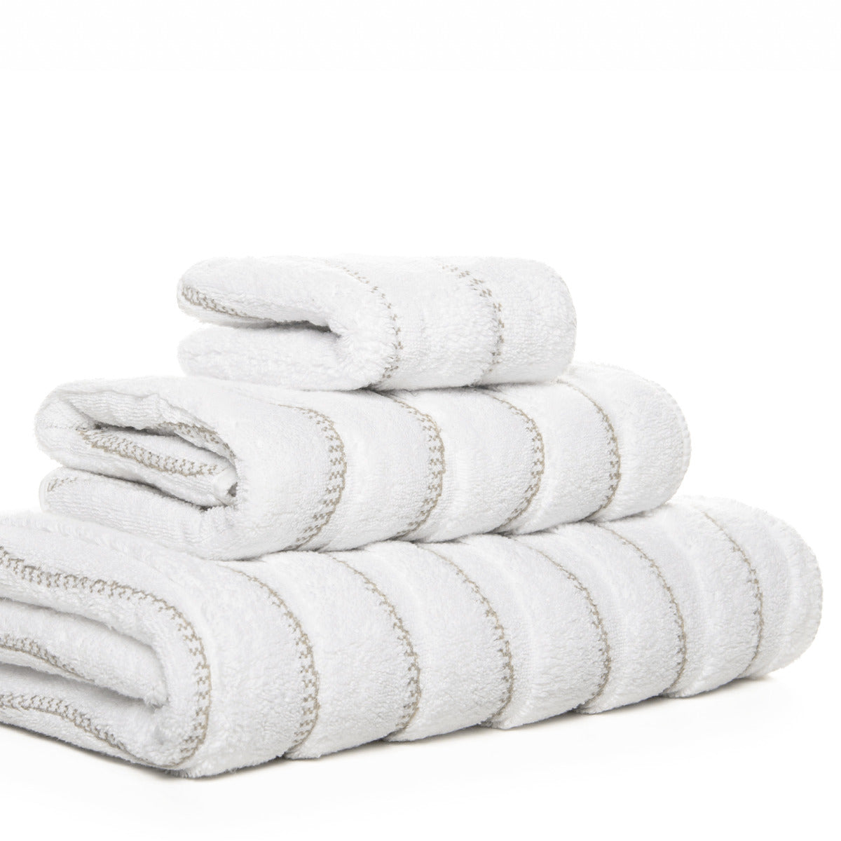 frotē dvielis OPERA, 90% kokvilna 5% lini 5% viskoza 700g/kvm, strukturēts balts ar bēšu