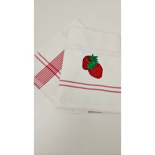 Virtuves vafeļdvielis ar izšūvumu 50x70 STROWBERRY 100% kokvilna